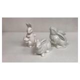 https://www.ebay.com/itm/114163212535	SM3052: WHITE CERAMIC BUNNIES LOT OF 3 $10