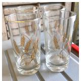LAN0813 (4) Mid Century Wheat Glasses Local Pickup $5 Pay online by Venmo: @Rafael-Monzon-1, PayPal 