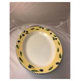 LAN9963: Yellow Rim Serving Platter $5 Pay online by Venmo: @Rafael-Monzon-1, PayPal Email: Agesagoe