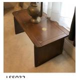 https://www.ebay.com/itm/114896875603	LS5032 Middle East Coffee Table with Brass Accents