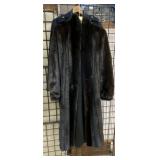 https://www.ebay.com/itm/114777621109	CF9200 Black Mink Full Length Coat by Blackblama UShip or Loca