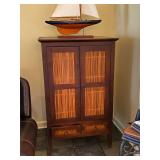 https://www.ebay.com/itm/124724738170	TM9108 Rattan and Wood Cabinet Local Pickup