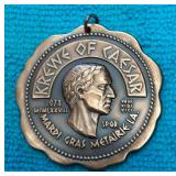 https://www.ebay.com/itm/114918154963	HC3044 ANTIQUE BRONZE KREWE OF CAESAR MARDI-GRAS FLOAT LIEUTEN