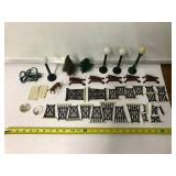 https://www.ebay.com/itm/124835396036	OR8038 LOT OF VINTAGE TRAIN VILLAGE (30+) PIECES