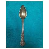 https://www.ebay.com/itm/114895585462	ME3033 USED TIFFANY & CO. STERLING SILVER DESSERT SPOON ENGLIS