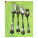 https://www.ebay.com/itm/114895585485	ME3077 USED TIFFANY & CO. LOT OF FOUR STERLING SILVER FORKS KI
