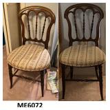 https://www.ebay.com/itm/124815389764	ME6072: Pair of Dinning Chairs