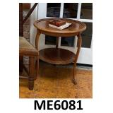 https://www.ebay.com/itm/124815359061	ME6081: Small Round Accent Table 