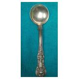 https://www.ebay.com/itm/124815126183	ME3020 USED TIFFANY & CO. STERLING SILVER ICE CREAM SPOON KING