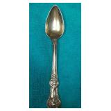 https://www.ebay.com/itm/114895585489	ME3030 USED TIFFANY & CO. STERLING SILVER DESSERT SPOON ENGLIS