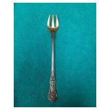 https://www.ebay.com/itm/124815126214	ME3073 USED TIFFANY & CO. STERLING SILVER OYSTER FORK KING PAT