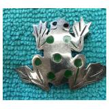 https://www.ebay.com/itm/115068638538	LAN3112 STERLING SILVER USED VINTAGE FROG BROOCH 7.8 GRAMS (ME