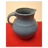 https://www.ebay.com/itm/124977512780	LAN5179 8.5 INCH TALL USED VINTAGE BLUE CERAMIC WATER PITCHER 