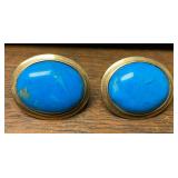 https://www.ebay.com/itm/124977506892	LRM4043 14 KT 585 Blue Center Stone Pierced Earrings 	 BIN 	 $