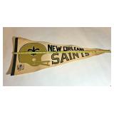 https://www.ebay.com/itm/115068638610	NC177 NEW ORLEANS SAINTS VINTAGE WHITE PENNANT 	 BIN 	 $19.99 