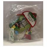 NC553 VINTAGE EMGEE CORP HAWAII CHRISTMAS ORNAMENT NORTHPOLE BANK NEW UNOPENED 	https://www.ebay.com