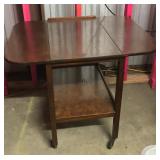 https://www.ebay.com/itm/125050599584	NC7005 Vintage Wood Rolling Bar Cart Local Pickup $50		BIN	 $5