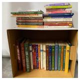 https://www.ebay.com/itm/125062081599	HS7076 Home School Book Box Lot - Local Pickup - Middle School