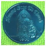 https://www.ebay.com/itm/115154918240	MOMUS RARE 1988 LIGHT BLUE ALUMINUM NEW ORLEANS MARDI-GRAS DOU
