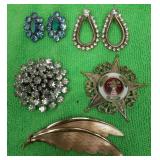 https://www.ebay.com/itm/115164037071	LAN3514 VINTAGE LOT OF CORA COSTUME JEWELRY BROOCHES, CLIP ON,