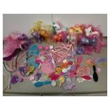 https://www.ebay.com/itm/125056501018	HS3014 LOT OF 9 VINTAGE MY LITTLE PONY FIGURES & ACCESSORIES		