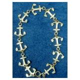 https://www.ebay.com/itm/115132708794	LAN3452 VINTAGE 7 INCH STERLING SILVER SHIP ANCHOR BRACELET (6