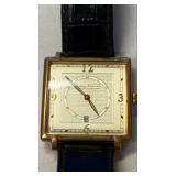 https://www.ebay.com/itm/125060424338	NC594 TOMMY BAHAMA SQUARE SHAPE WATCH, UNTESTED 		 Offer 	 $49