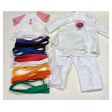 https://www.ebay.com/itm/115203172226	HS1034 AMERICAN GIRL DOLL KARATE UNIFORM WITH BELTS		BIN	 $29.
