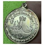 https://www.ebay.com/itm/115230430478	Rex 1997 .925 Silver Gold Plated New Orleans Mardi Gras Krewe 