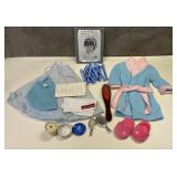 https://www.ebay.com/itm/115203172262	HS1032 AMERICAN GIRL DOLL SALON SPA SET WITH CURLERS, ROBE, HA