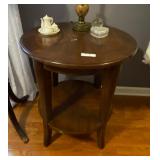 https://agesagoestatesales.square.site/product/lb5018-round-inlaid-accent-table-estate-sale-pickup/2
