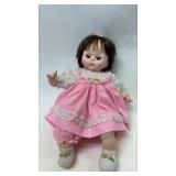 https://www.ebay.com/itm/125331204591	LB1042 VINATGE MADAME ALEXANDER DOLL "PUSSY CAT" BROWN HAIR & 