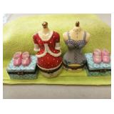https://www.ebay.com/itm/115396231320	LB3045 LOT OF FOUR VINTAGE FINE PORCELAIN MADAME ALEXANDER BOX