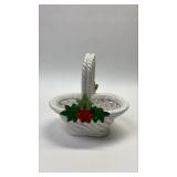 https://www.ebay.com/itm/115439419434	PO1013 CAPODIMONTE PORCELAIN BASKET WITH HOLLY DETAIL 