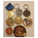 https://www.ebay.com/itm/125389998838	ORL3015 VINTAGE LOT OF 8 MILITARY CHALLENGE COINS, KEY CHAINS 