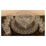 https://www.ebay.com/itm/115942044894 CV1037 SET OF SERVEWARE, PUNCH BOWL WITH 10 CUPS AND LARGE PLA