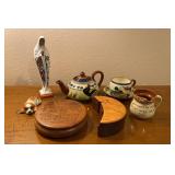 https://www.ebay.com/itm/115942029851 CV1046 LOT OF CERAMIC AND PORCELAIN INCL TEACUPS, MINI TEASETS