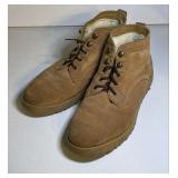 https://www.ebay.com/itm/126144284363 CV1070 PAIR OF FLEECED LINED UGG BOOTIES TAN SIZE 9