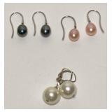 https://www.ebay.com/itm/115946714744 CV1123 STERLING SILVER JEWELRT LOT, 3 PAIRS OF PEARL EARRINGS