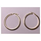 https://www.ebay.com/itm/115946710899 CV1129 14 K GOLD HOOP EARRINGS