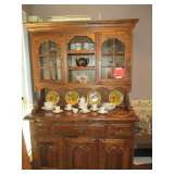 Early Amercian Buffet Hutch