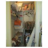 Linens, Quilts and throw pillows