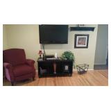 Lane Recliner Chair - Insignia 32" Flat Screen