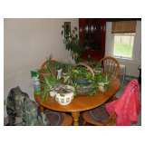 oak table & 4 chairs