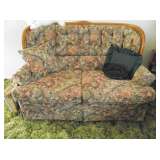 Broyhill Love seat