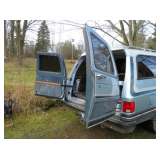 1993 suburban
