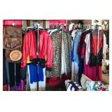 *POP-UP BOUTIQUE* SHOPPING EXTRAVAGANZA FOR VINTAGE CLOTHING & ANTIQUES COLLECTORS!