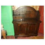 Singer Furniture Side Bar