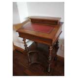American 19th Century Slant Leather Top Davenport Writing Desk 