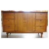 Mid-Century Stanley Dresser